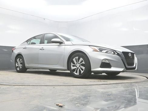 Used 2021 Nissan Altima 2.5 S image 24