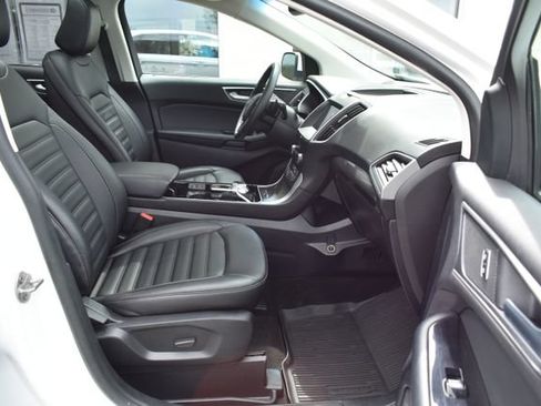 Used 2020 Ford Edge SEL w/ Convenience Package AWD/4WD image 43