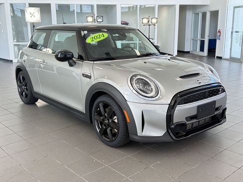 Certified 2024 MINI Cooper S FWD image 7
