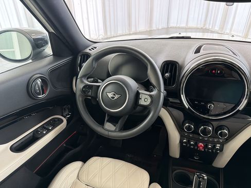 Certified 2024 MINI Cooper Countryman S w/ Premium Package FWD image 27