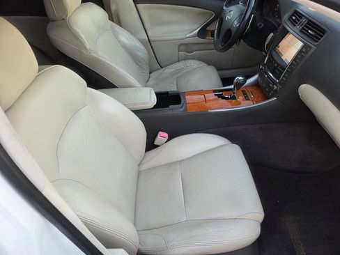Used 2009 Lexus IS 350 image 15