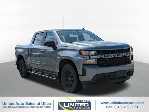 Used 2021 Chevrolet Silverado 1500 Custom image 1