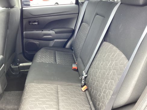Used 2025 Mitsubishi Outlander Sport ES AWD/4WD image 14