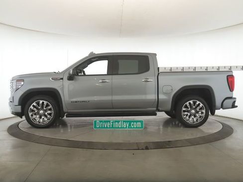 Used 2024 GMC Sierra 1500 Denali image 9