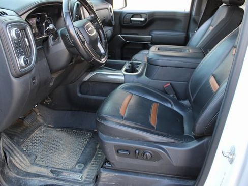 Used 2021 GMC Sierra 1500 AT4 w/ Technology Package image 16