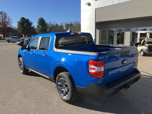 New 2025 Ford Maverick XLT image 7