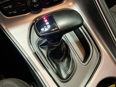 Used 2023 Dodge Challenger SXT image 13