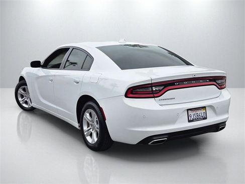 Used 2023 Dodge Charger SXT image 9