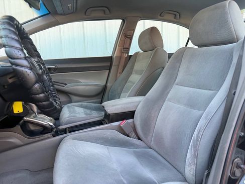 Used 2011 Honda Civic LX image 17