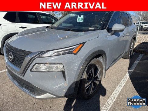 Used 2023 Nissan Rogue Platinum w/ Platinum Premium Package image 3