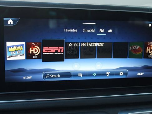 Certified 2025 Mercedes-Benz GLS 450 GLS 450 image 25