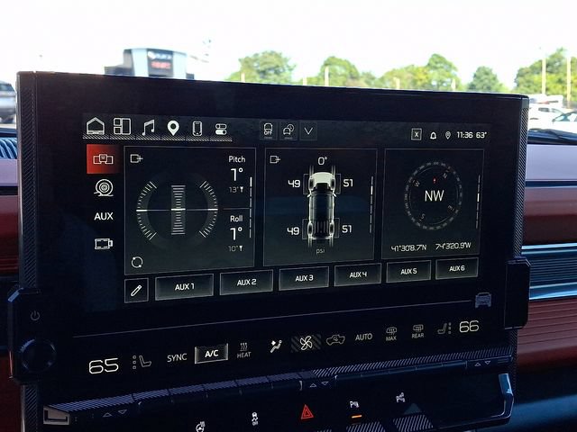 Used 2026 GMC Hummer EV 3X w/ Carbon Fiber Edition Package AWD/4WD image 31