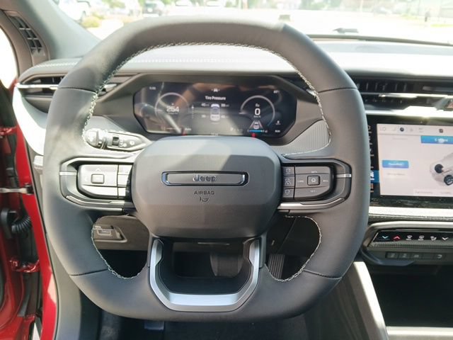New 2026 Jeep Cherokee Laredo AWD/4WD image 13