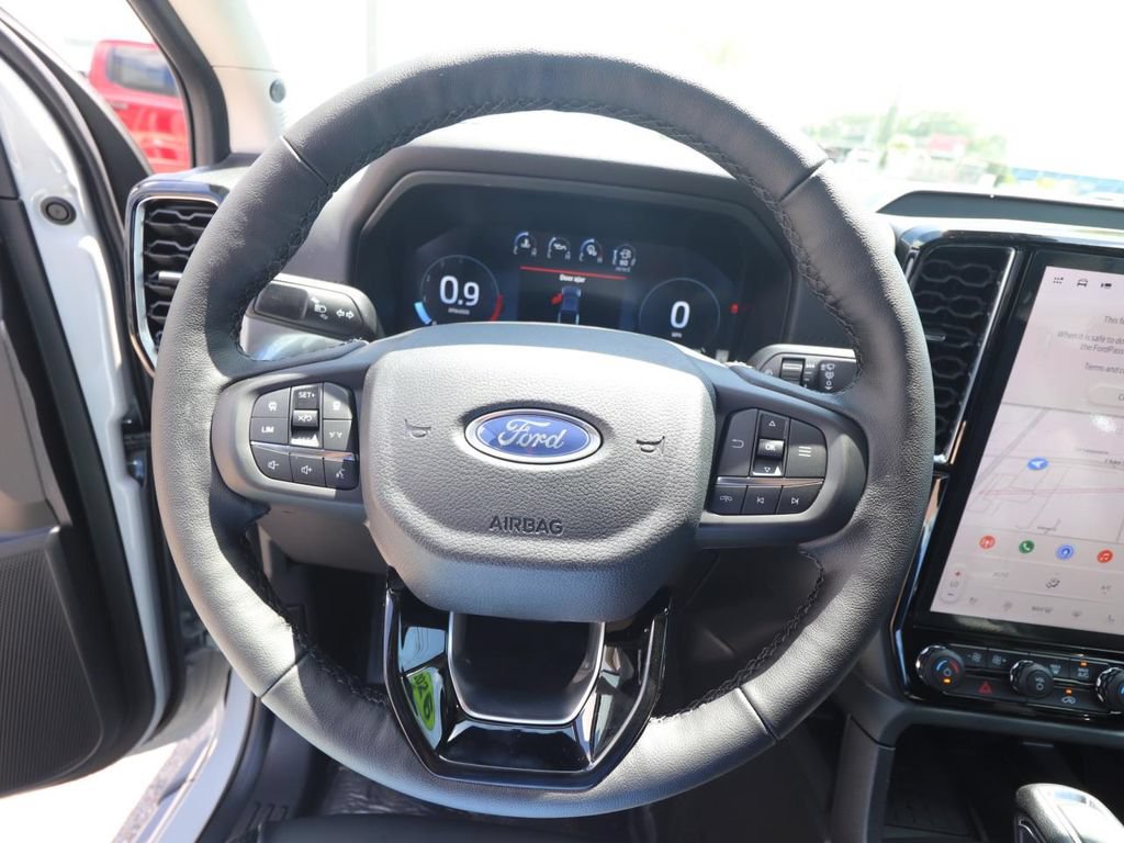 New 2026 Ford Ranger Lariat w/ FX4 Off-Road Package AWD/4WD image 17