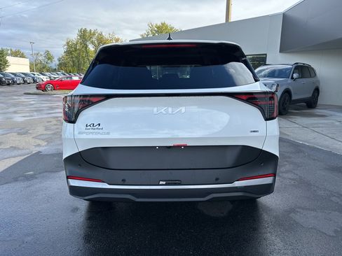 New 2026 Kia Sportage S image 7