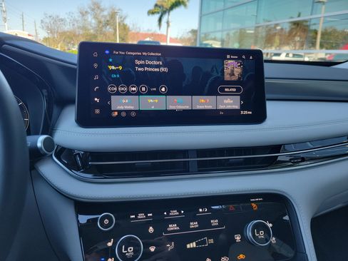 Certified 2026 INFINITI QX60 Luxe w/ Cargo Package image 23