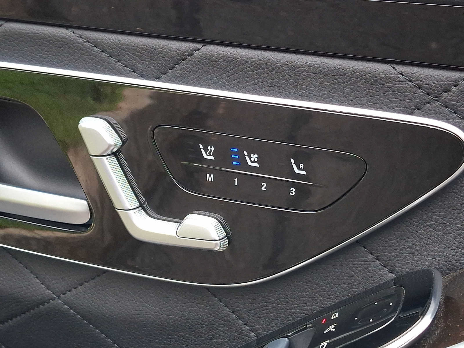 Certified 2023 Mercedes-Benz S 580 4MATIC Sedan image 20