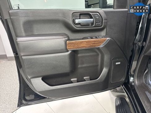 Used 2021 Chevrolet Silverado 2500 High Country w/ Z71 Off-Road Package image 11