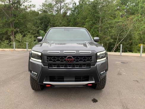 New 2026 Nissan Frontier PRO-4X w/ Pro-4x Convenience Package image 3