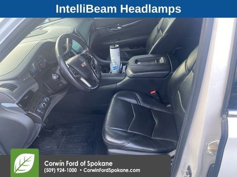 Used 2017 Cadillac Escalade Platinum image 10