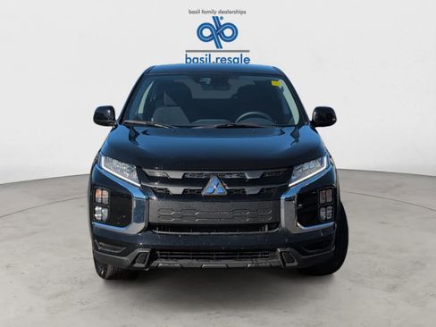 Used 2025 Mitsubishi Outlander Sport LE image 9