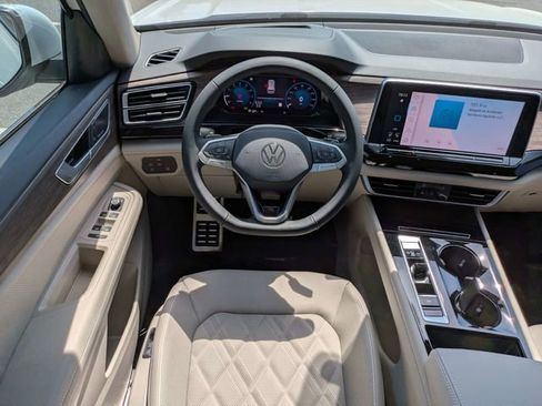 New 2026 Volkswagen Atlas SEL Premium R-Line AWD/4WD image 18