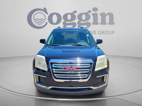 Used 2017 GMC Terrain SLE w/ Technology Package FWD image 8