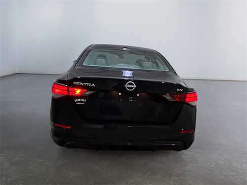 Used 2024 Nissan Sentra SV image 4