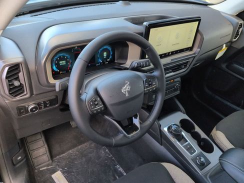Used 2025 Ford Bronco Sport Big Bend w/ Convenience Package image 10