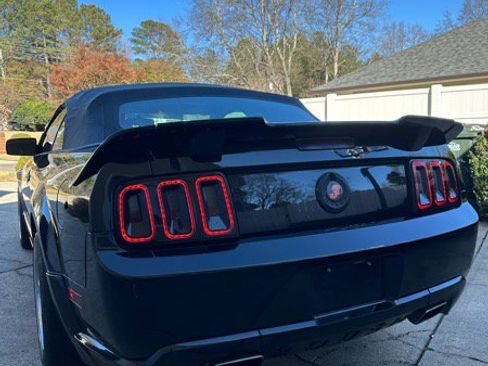 Used 2006 Ford Mustang GT image 33