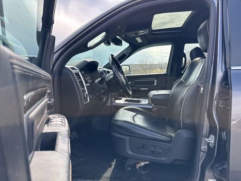 Used 2016 RAM 1500 Limited image 6