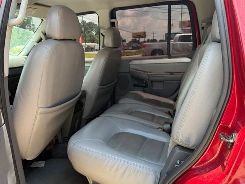 Used 2004 Ford Explorer Sport XLT AWD/4WD image 8