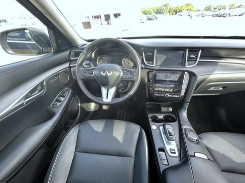 Certified 2025 INFINITI QX50 Luxe AWD/4WD image 13