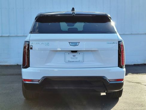 Used 2025 Cadillac Escalade IQ Sport 2 image 4