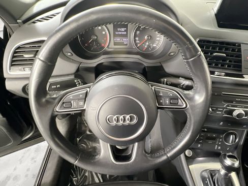 Used 2018 Audi Q3 2.0T Premium w/ Convenience Package image 11