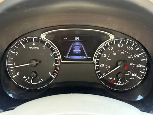 Used 2016 Nissan Altima 2.5 SV FWD image 21