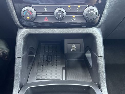 New 2025 Ford Ranger XLT w/ Technology Package image 5