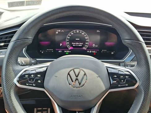 Certified 2023 Volkswagen Tiguan SE R-Line AWD/4WD image 24