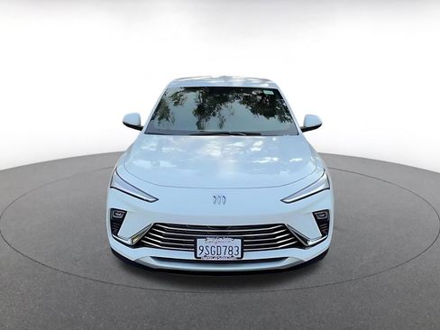 Used 2025 Buick Envista Preferred image 4