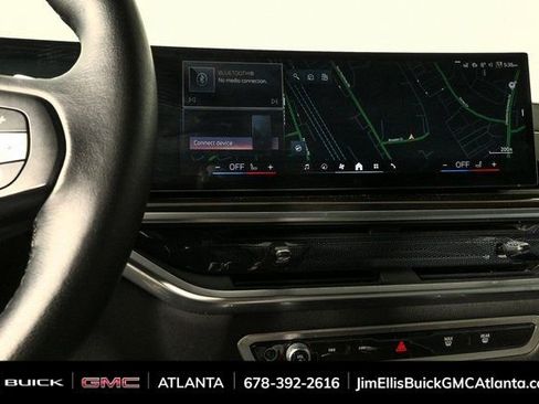 Used 2024 BMW X5 xDrive40i w/ Premium Package image 13