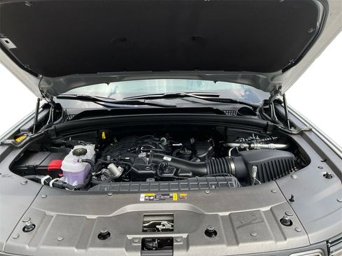 New 2025 Jeep Grand Cherokee L Laredo w/ Luxury Tech Group I image 14