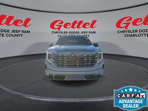 Used 2022 GMC Sierra 1500 Denali w/ Denali Reserve Package image 3