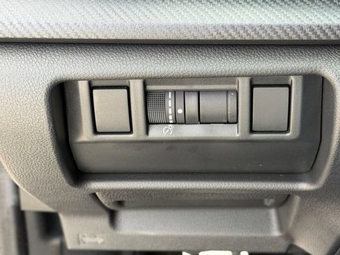 Certified 2025 Subaru Crosstrek 2.5i Sport AWD/4WD image 25