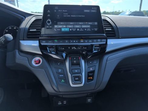 Used 2025 Honda Odyssey Sport-L image 20