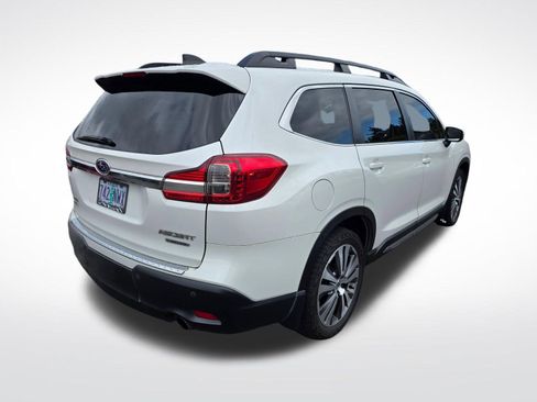 Used 2022 Subaru Ascent Limited w/ Technology Package AWD/4WD image 5