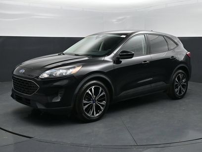 Used 2022 Ford Escape SE w/ SE Sport Appearance Package