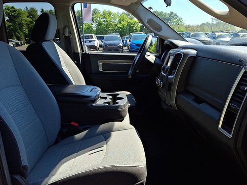 Used 2024 RAM 1500 Classic SLT AWD/4WD image 12