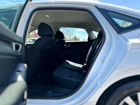 Used 2023 Honda Civic LX image 18
