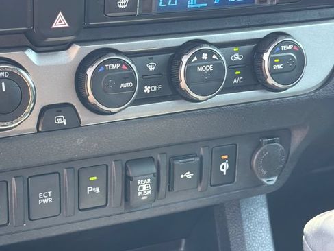 Used 2023 Toyota Tacoma Limited w/ Nightshade Package AWD/4WD image 28
