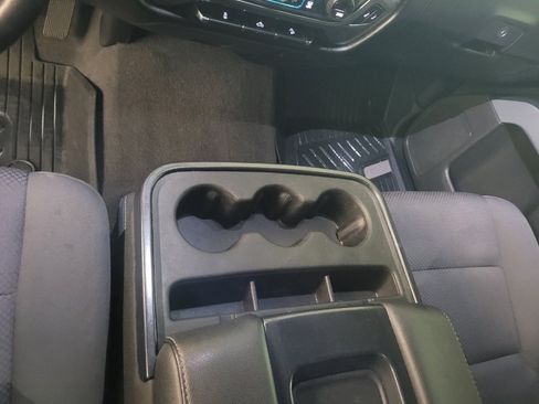Used 2018 Chevrolet Silverado 1500 LT w/ All Star Edition AWD/4WD image 26